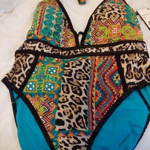 NWT Kenneth Cole Tummy Toner bathing suit